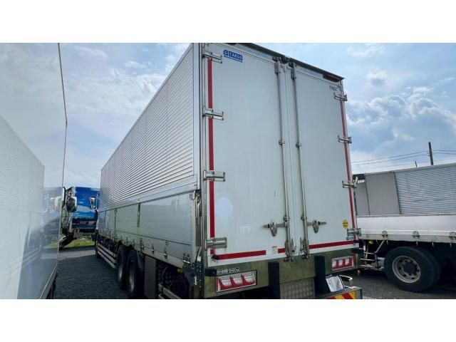 Isuzu GIGA 2020-03 8060590-3