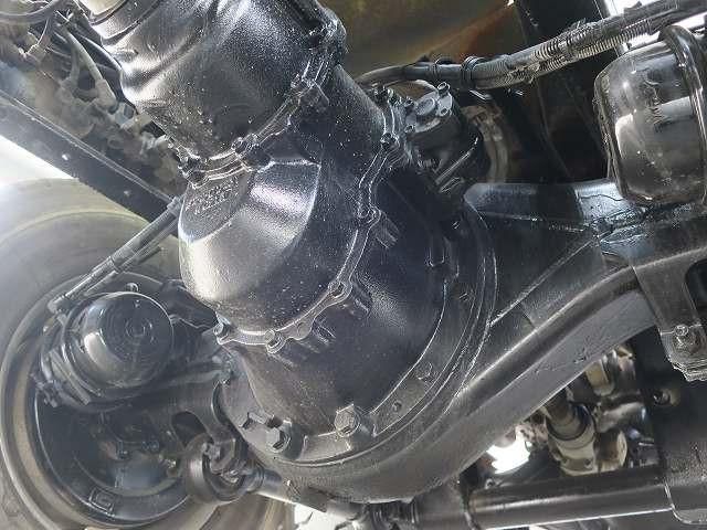 Isuzu GIGA 2015-02 8060588-7