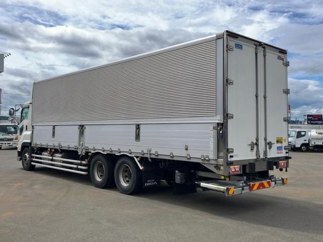 Isuzu GIGA 2019-05 8060589-3
