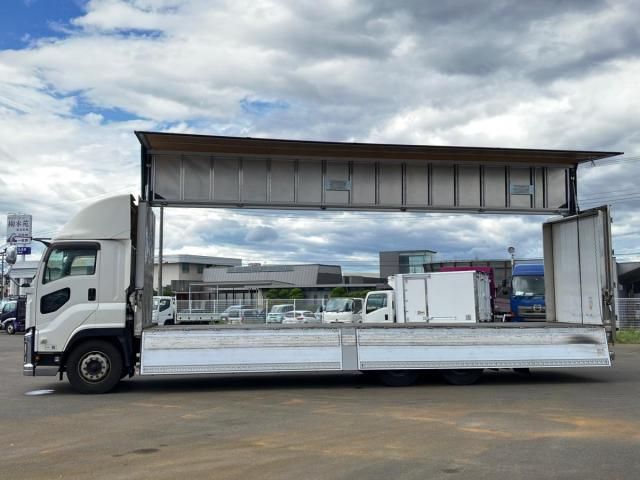 Isuzu GIGA 2019-05 8060589-4