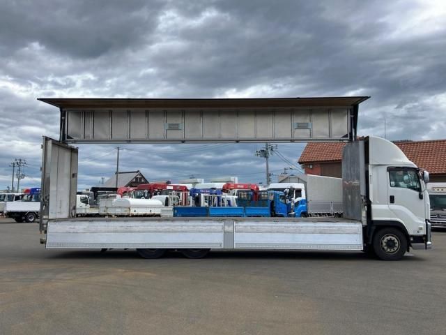 Isuzu GIGA 2019-05 8060589-5