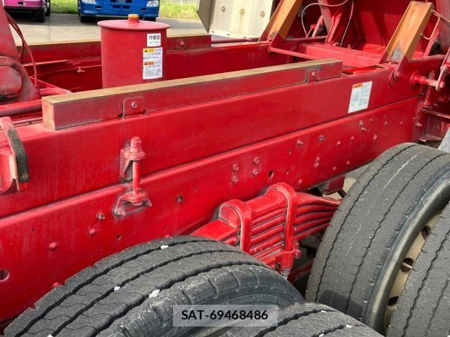 Isuzu GIGA 2022-03 8073858-13
