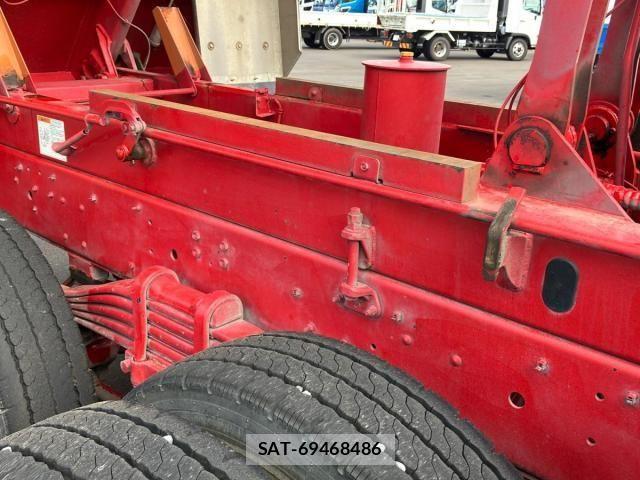 Isuzu GIGA 2022-03 8073858-14