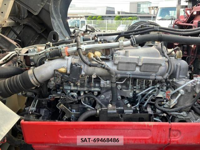Isuzu GIGA 2022-03 8073858-16