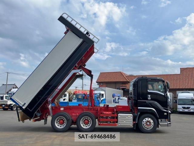 Isuzu GIGA 2022-03 8073858-5