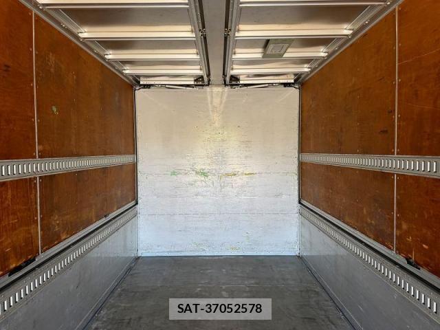 Isuzu GIGA 2015-08 8073859-24