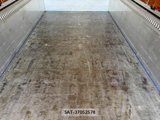 Isuzu GIGA 2015-08 8073859-25