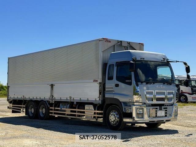 Isuzu GIGA 2015-08 8073859-7