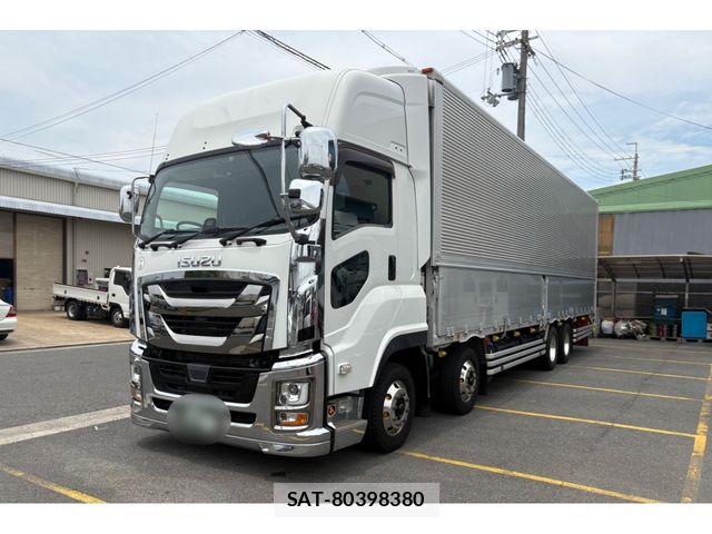 Isuzu GIGA 2021-05 8099330-0