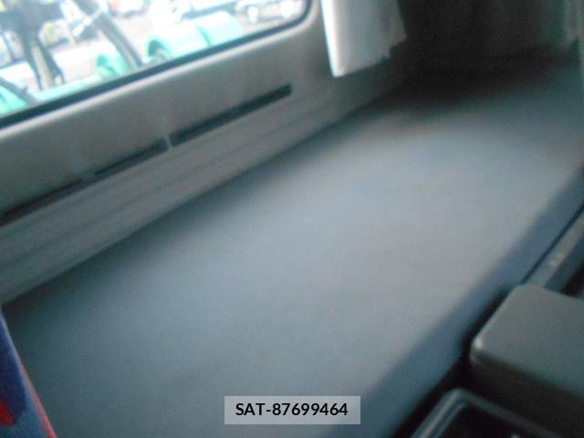 Isuzu GIGA 2004-08 8099338-13