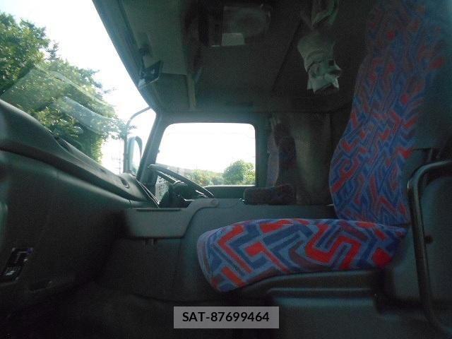 Isuzu GIGA 2004-08 8099338-15
