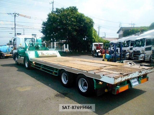 Isuzu GIGA 2004-08 8099338-3
