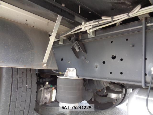 Isuzu GIGA 2022-06 8099329-15