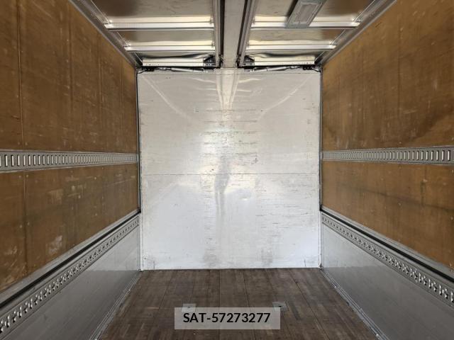 Isuzu GIGA 2016-09 8099340-28