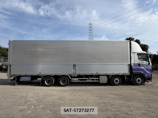 Isuzu GIGA 2016-09 8099340-6