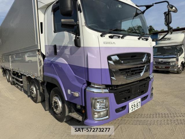 Isuzu GIGA 2016-09 8099340-7