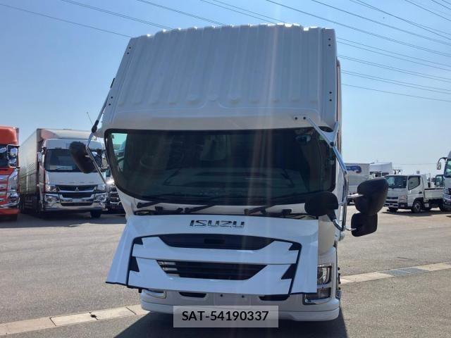 Isuzu GIGA 2018-07 8099333-22