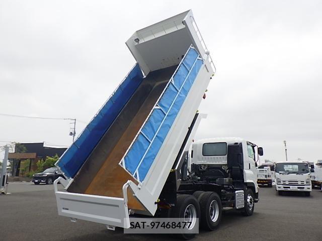 Isuzu GIGA 2019-02 8099334-26