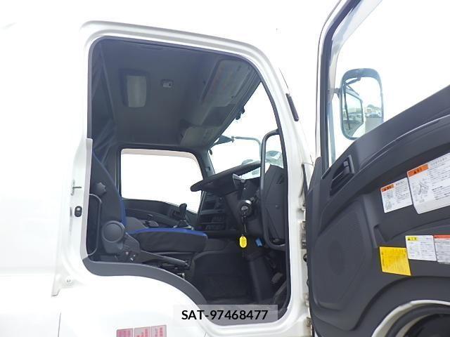 Isuzu GIGA 2019-02 8099334-27