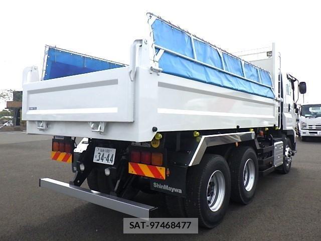 Isuzu GIGA 2019-02 8099334-3