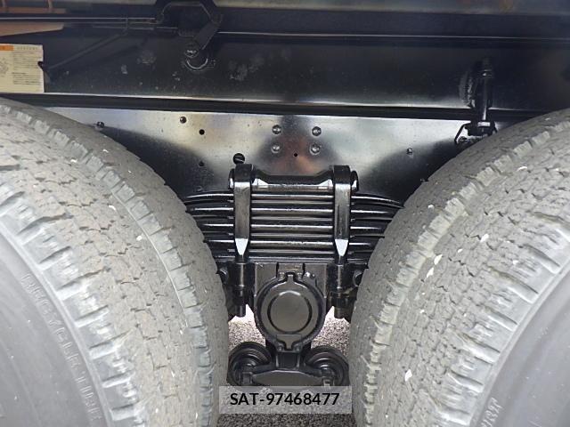 Isuzu GIGA 2019-02 8099334-7