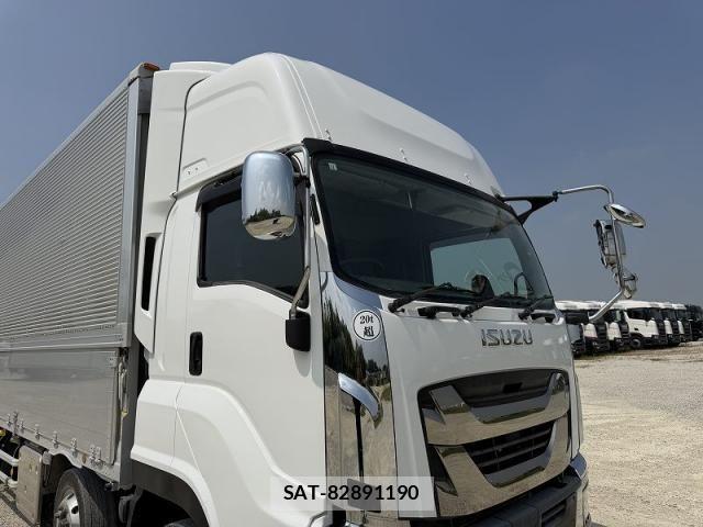 Isuzu GIGA 2022-12 8158505-9