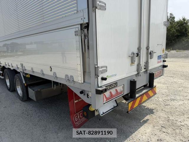 Isuzu GIGA 2022-12 8158505-13