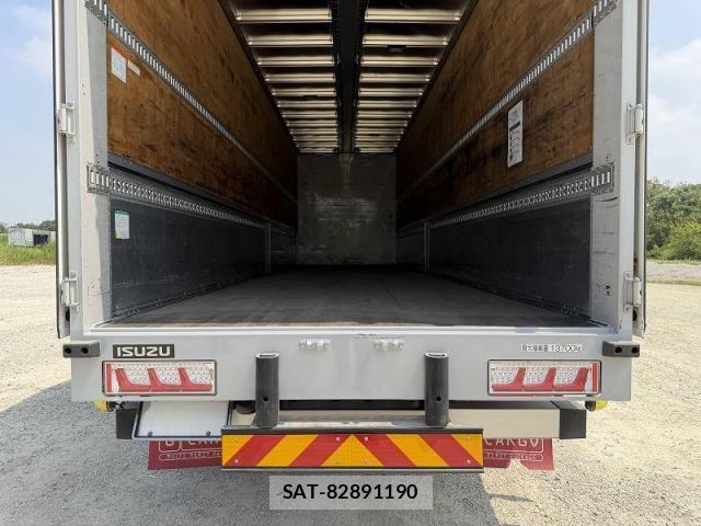 Isuzu GIGA 2022-12 8158505-22