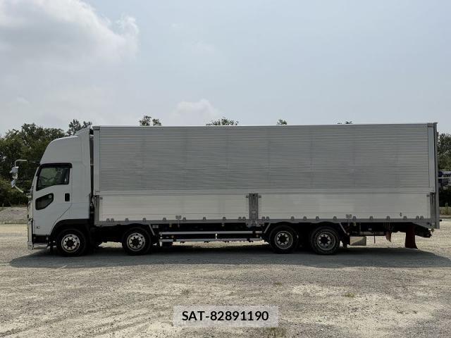 Isuzu GIGA 2022-12 8158505-2