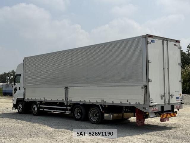 Isuzu GIGA 2022-12 8158505-3