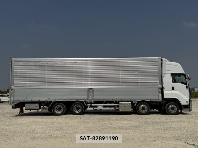 Isuzu GIGA 2022-12 8158505-6