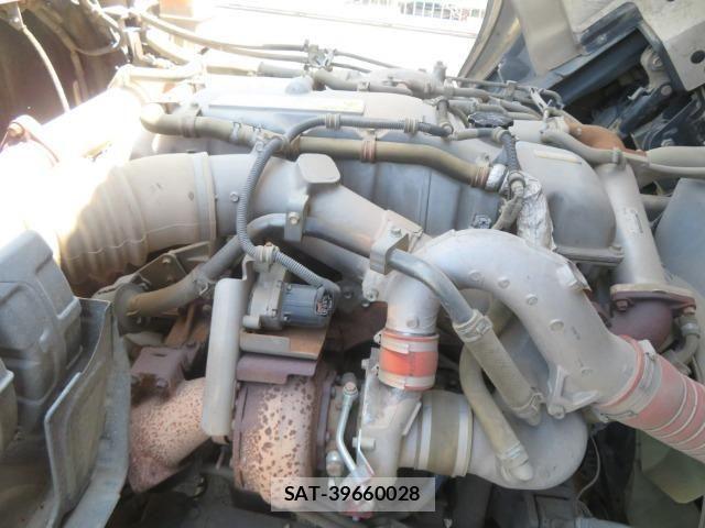 Isuzu GIGA 2014-12 8158506-10