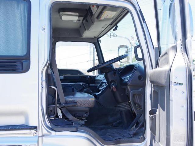 Isuzu GIGA 2017-02 8186405-24
