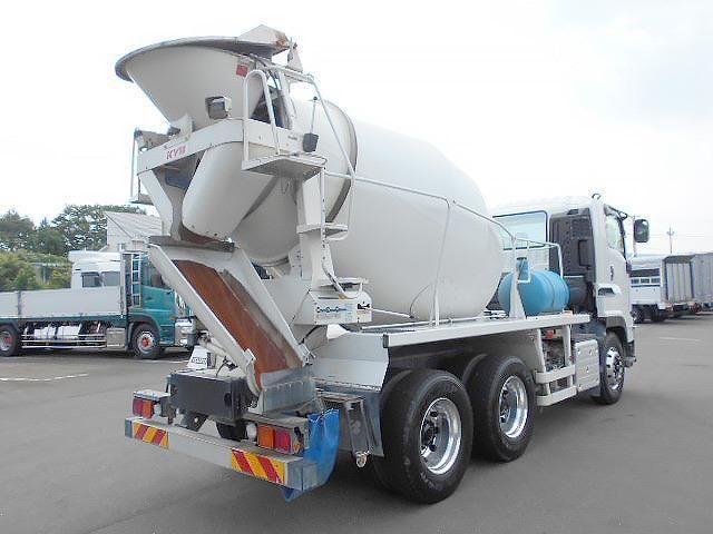 Isuzu GIGA 2022-06 8186397-2