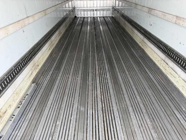 Isuzu GIGA 2017-03 8186406-21