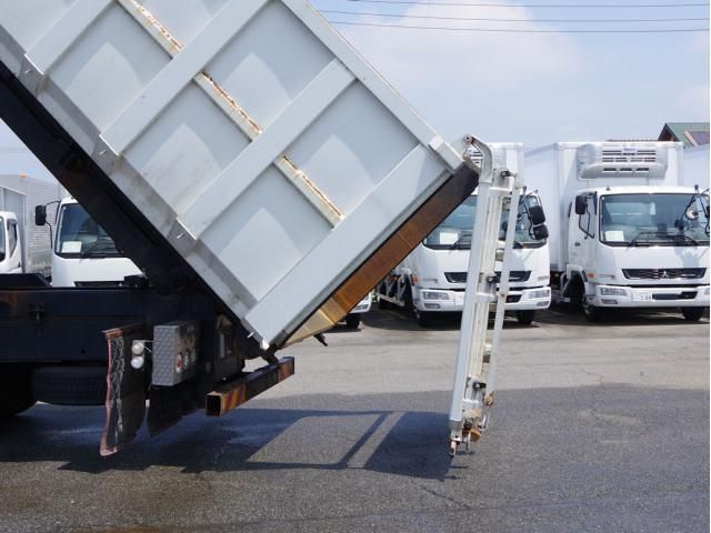 Isuzu GIGA 2018-06 8186396-18