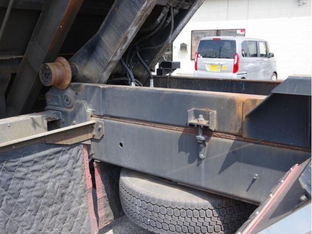 Isuzu GIGA 2018-06 8186396-7