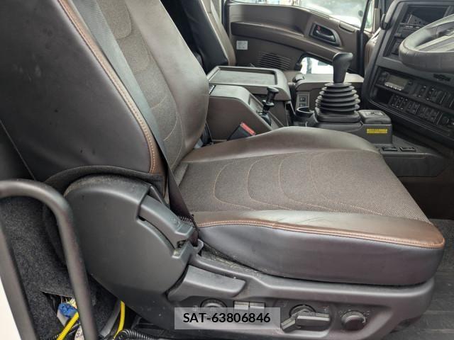 Isuzu GIGA 2024-05 8230170-10