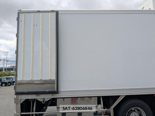 Isuzu GIGA 2024-05 8230170-21