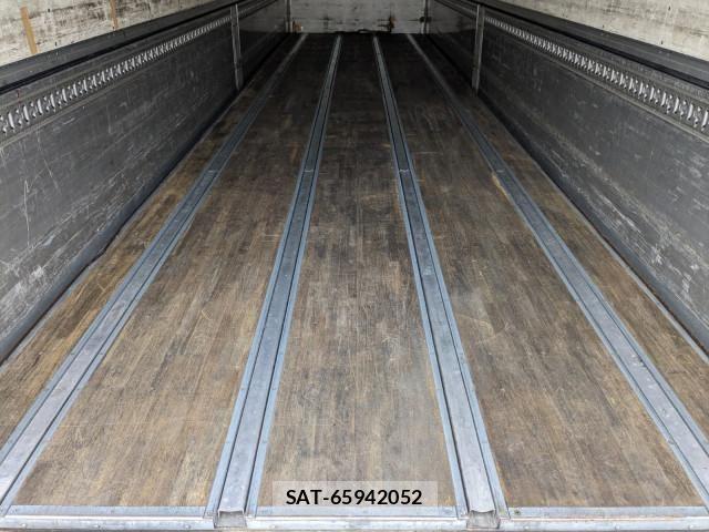 Isuzu GIGA 2014-05 8230179-10