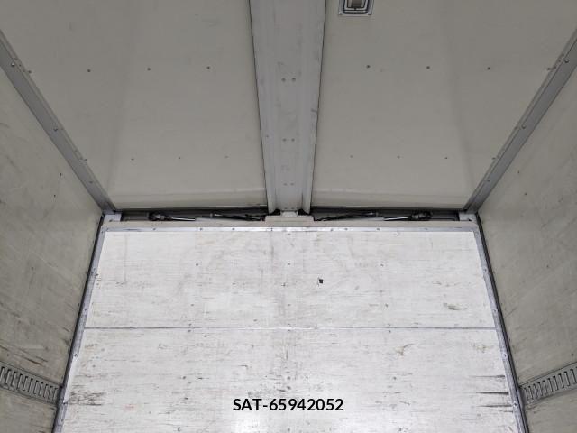 Isuzu GIGA 2014-05 8230179-12
