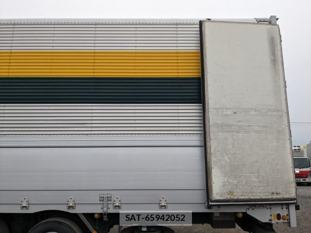 Isuzu GIGA 2014-05 8230179-17