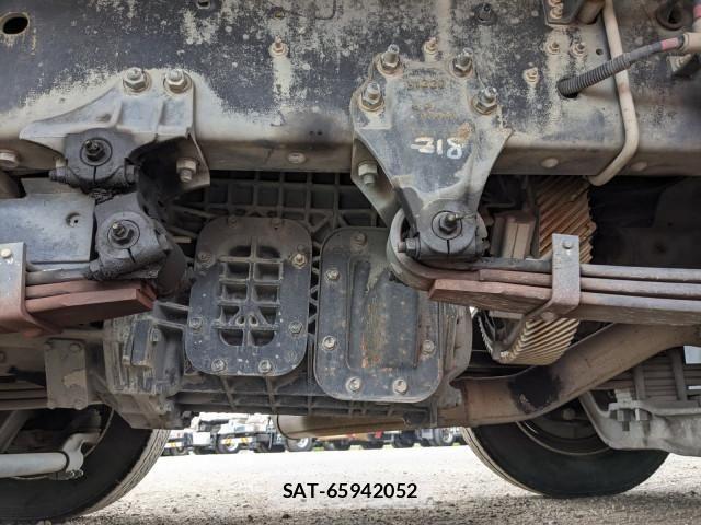 Isuzu GIGA 2014-05 8230179-19