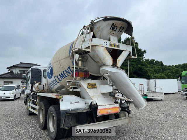 Isuzu GIGA 2003-02 8245278-3