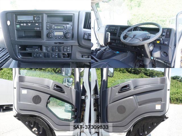 Isuzu GIGA 2016-07 8245274-19