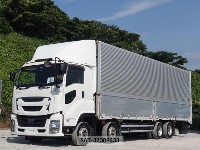 Isuzu GIGA 2016-07 8245274-22