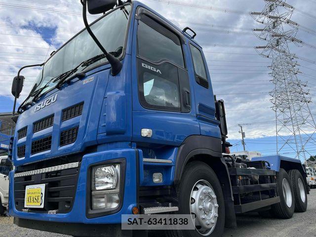 Isuzu GIGA 2016-03 8245275-0