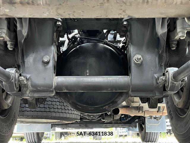 Isuzu GIGA 2016-03 8245275-26