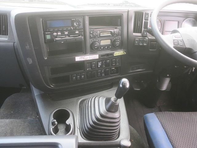 Isuzu GIGA 2018-12 8311128-16