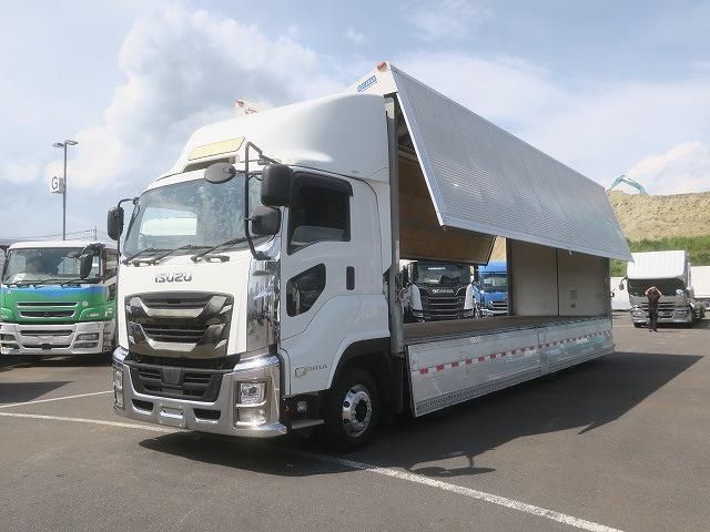 Isuzu GIGA 2018-12 8311128-5